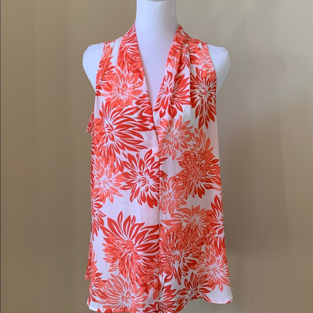 NWT - Vince Camuto Chiffon Sleeveless Top - M